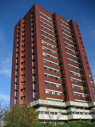 <span class="mw-page-title-main">Højhuset Langenæs</span> High-rise building in Aarhus, Denmark