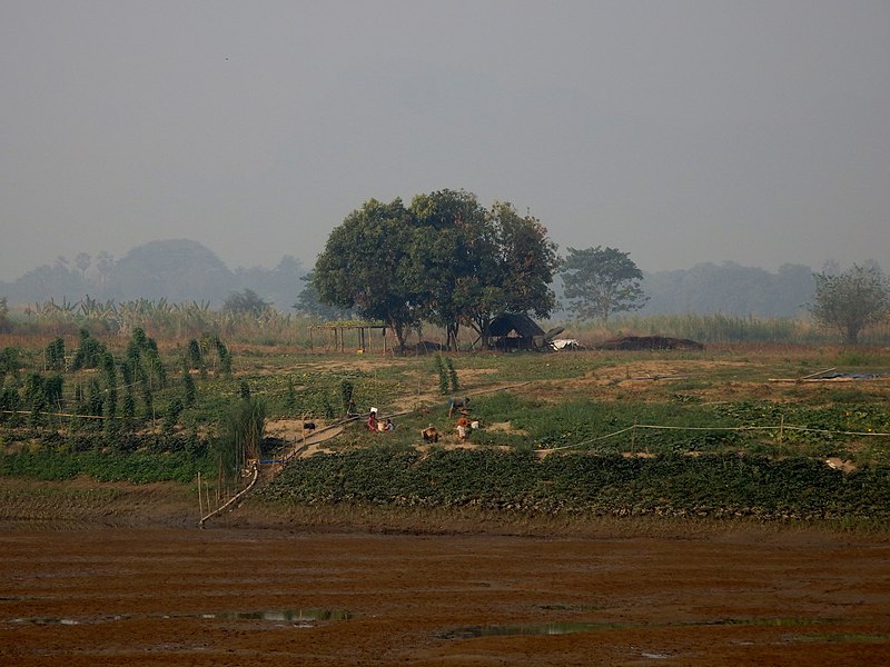 File:Hpa-An, Myanmar (Burma) - panoramio (126).jpg