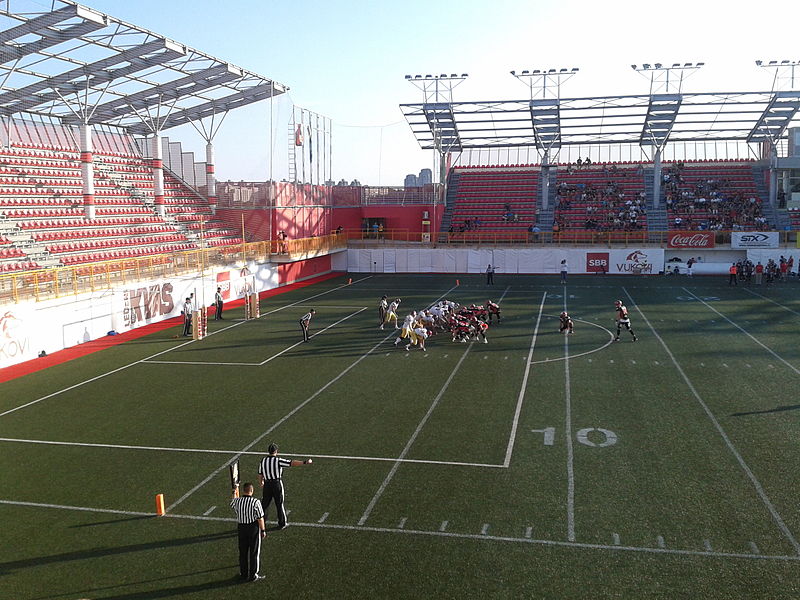 File:IFAF Champions League 2015 Final, Vukovi Beograd - Carlstad Crusaders - Game2.jpg