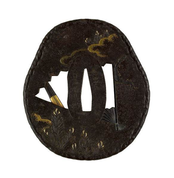 File:Ito Katsumi - Tsuba with Openwork Fan and New Years Decorations - Walters 51354.jpg