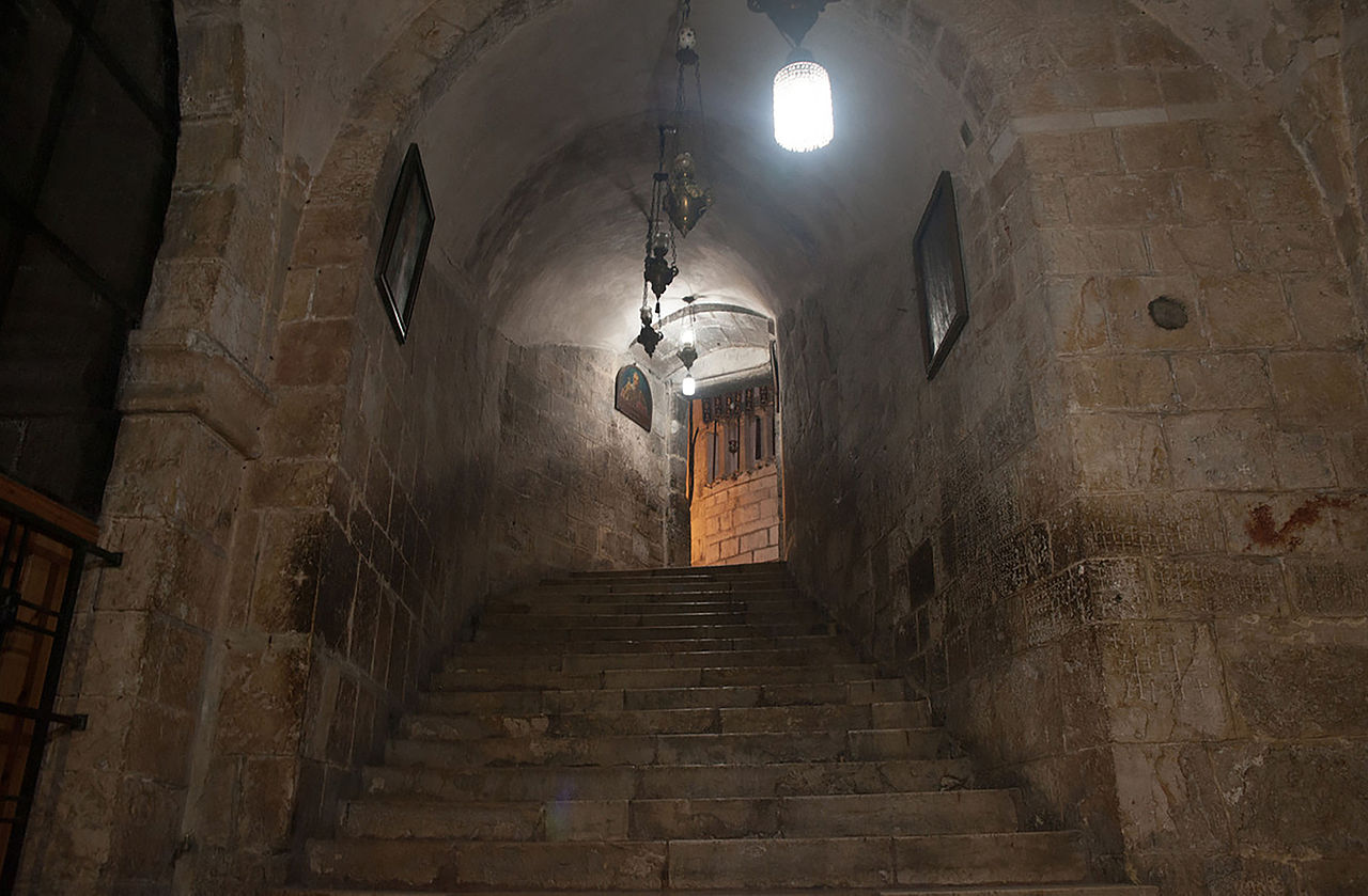 Treppe zur St. Helene Kapelle in der Grabeskirche - Sehenwürdigkeit in Israel - vergrößerbar
