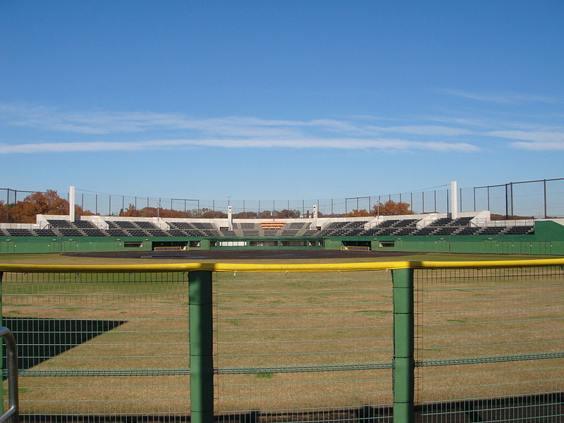 File:Kamiyugi Park Baseball Stadium in Kamiyugi, Hachioji.JPG