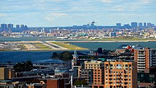 Aircraft on Final Approach to LGA Runway 31 over Flushing.