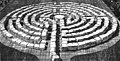 Classical labyrinth