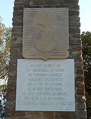 Stele az afrikai kommandók emlékére, Pramousquier-ben, részlet.