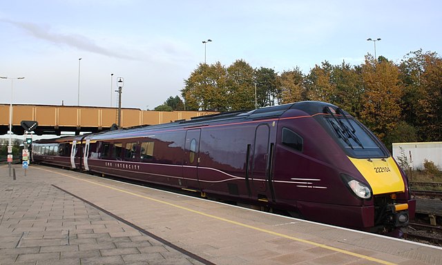 Class 222 at Leicester in EMR Intercity livery