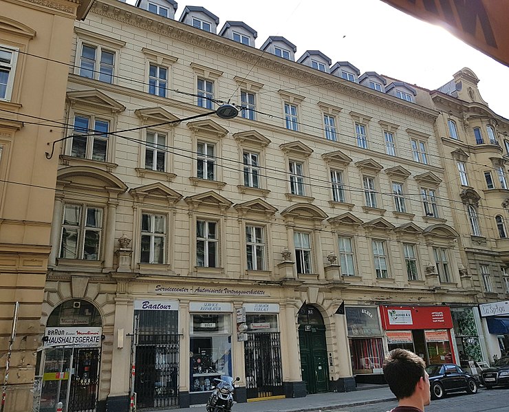 File:Lerchenfelder Straße 63.jpg