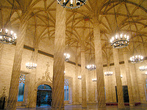 Llotja columnari1.jpg