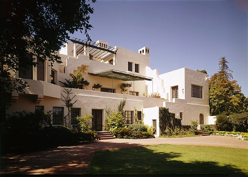 File:Lou Henry Hoover House from E.jpg