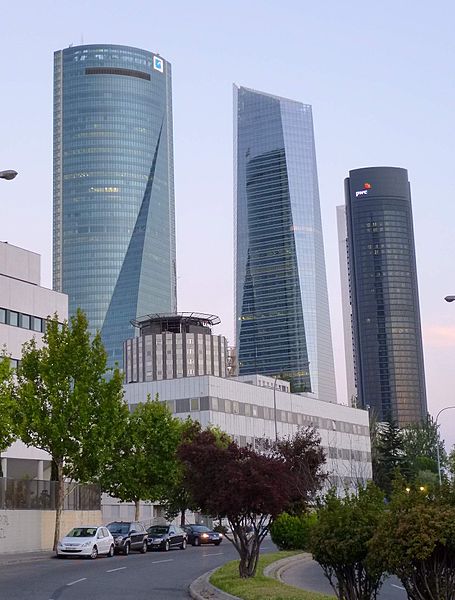 File:Madrid - CTBA, Torre Espacio, Torre de Cristal y Torre PwC.JPG