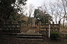 Cimitirul Mannenyama 27.JPG