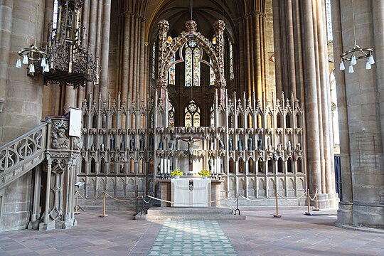 w:de:Lettner mit Altar von Westen 🔍