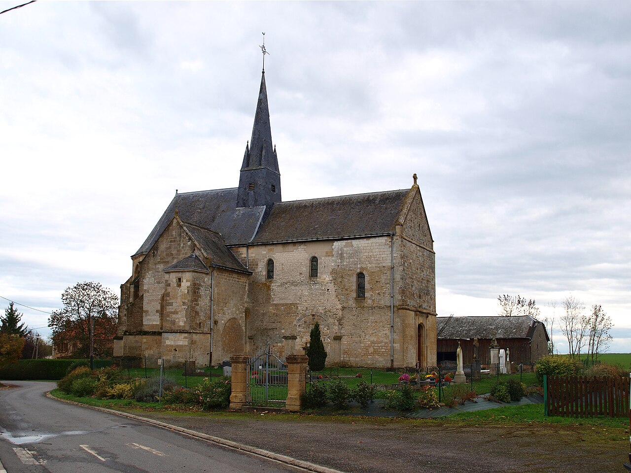 Mars-sous-Bourcq-FR-08-église-09.jpg