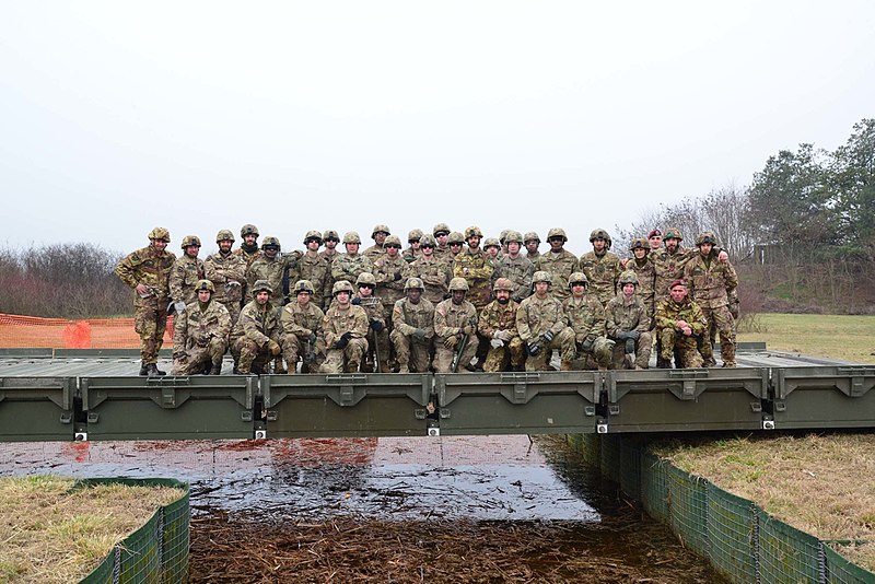 File:Medium Girder Bridge, 173rd Airborne Brigade,54th Brigade Engineer Battalion,Rovigo 2017 170213-A-KP807-219.jpg