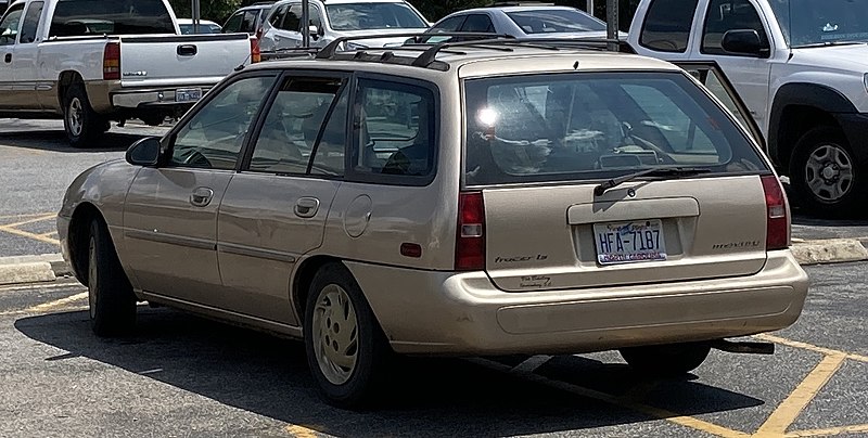 File:Mercury Tracer wagon rear.jpg