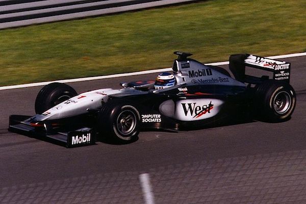 Mika Häkkinen driving the MP4/14 at the 1999 Canadian Grand Prix