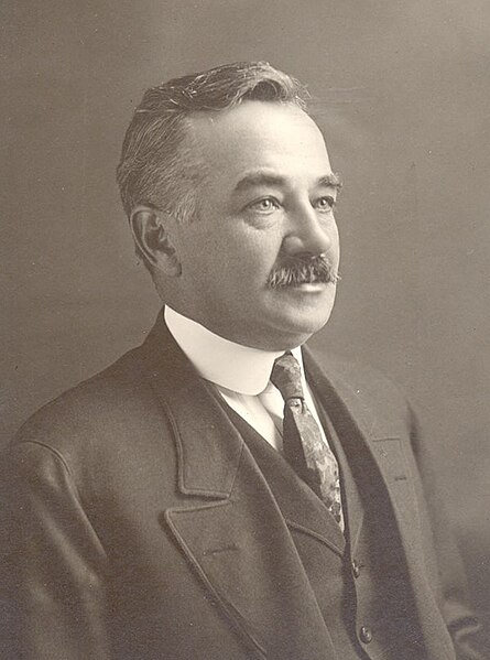 File:Milton S. Hershey c1905.jpg