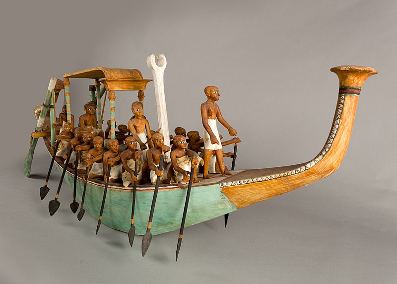 File:Model Paddling Boat MET 20.3.5 EGDP011930.jpg