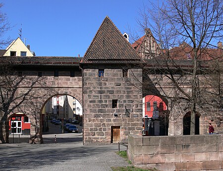 Nürnberg Frauentormauer Turm rotes L Jakobstor 2