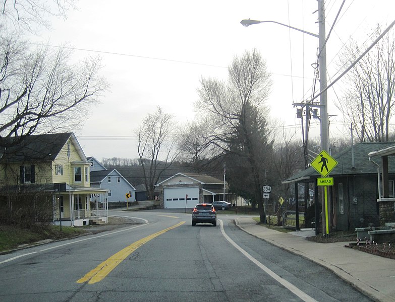 File:NY 284 sb, Unionville (1), Jan. 2023.jpg