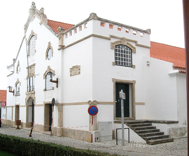 File:Nazaré.sítio.santuário.theater.jpg