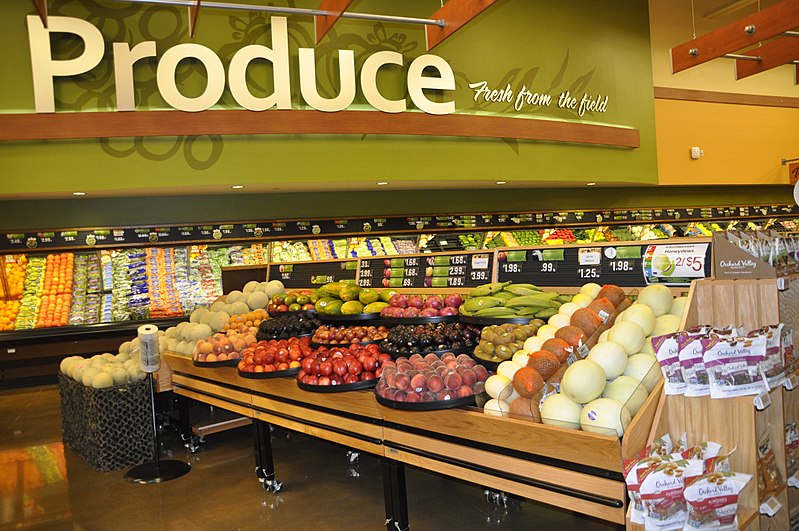 File:New Fort Rucker commissary opens to waiting patrons 150716-D-XL775-006.jpg