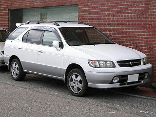 <span class="mw-page-title-main">Nissan R'nessa</span> Motor vehicle