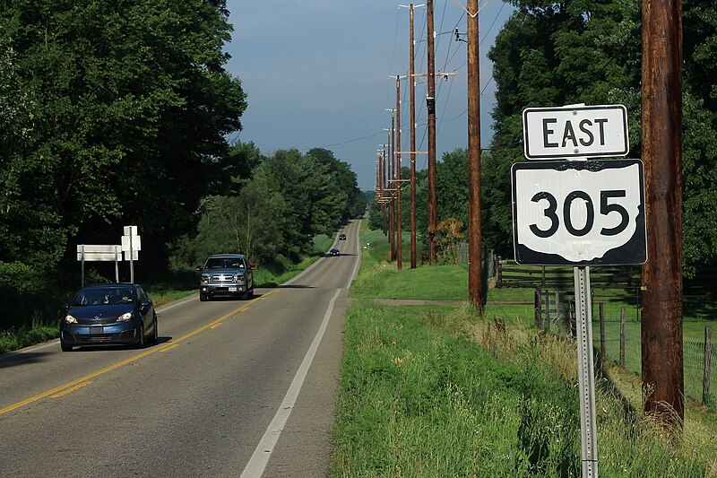 File:OH305 East Sign - Roadside (42739976635).jpg