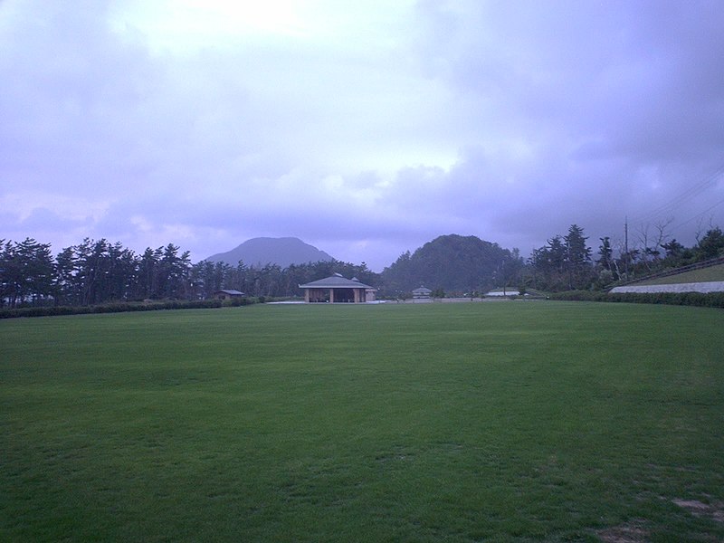 File:Oasis Square - オアシス広場（鳥取県鳥取市） - panoramio.jpg