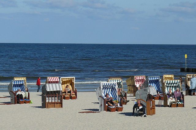 Image: Październikowe opalanie w Kołobrzegu