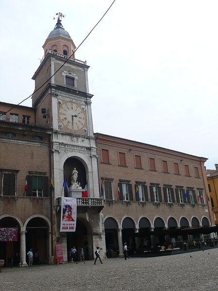 File:Palazzo comunale -.jpg