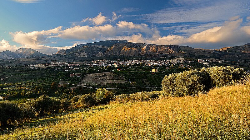 File:Panoramic view of Bivona.jpg