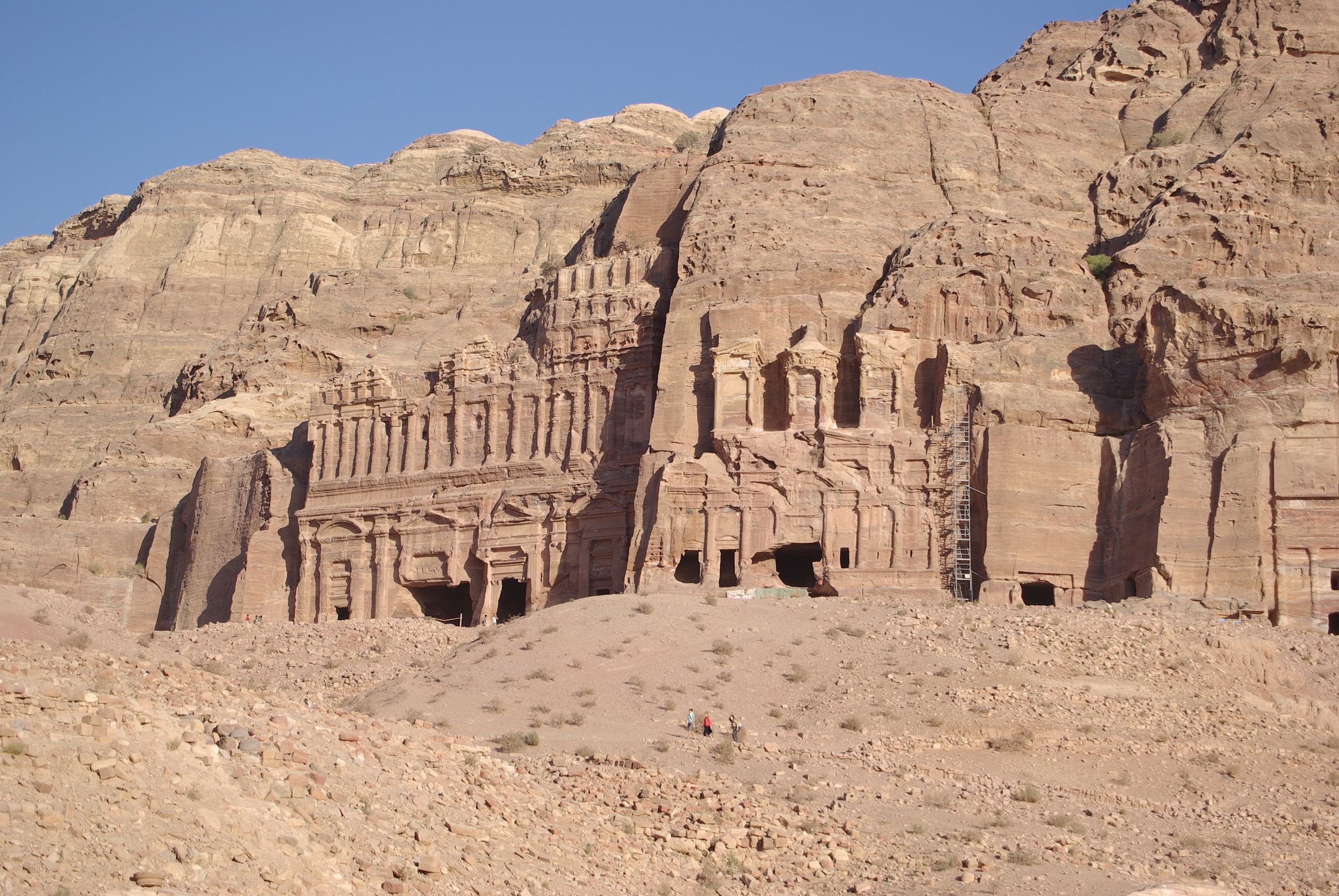 Hervir aprender Enfadarse Archivo:Petra Jordan BW 40.JPG - Wikipedia, la enciclopedia libre