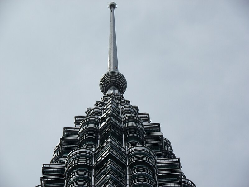 File:Petronas Tower spire.JPG