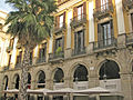 Edifici d'habitatges a la plaça Reial, 13 (Barcelona)