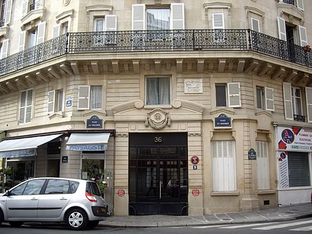 Place Lili Boulanger, Paris 9