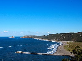 Ústí řeky Nalón a Playa de los Quebrantos.