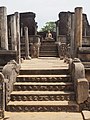Polonnaruwa, Ancient capital (23832445023).jpg