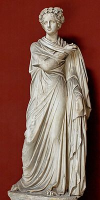 Polymnie Statue romaine du IIe siècle, découverte à la villa de Cassius, près de Tivoli en 1774, Musée du Vatican.