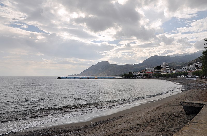 File:Port of Plakias in Crete, Greece 005.jpg