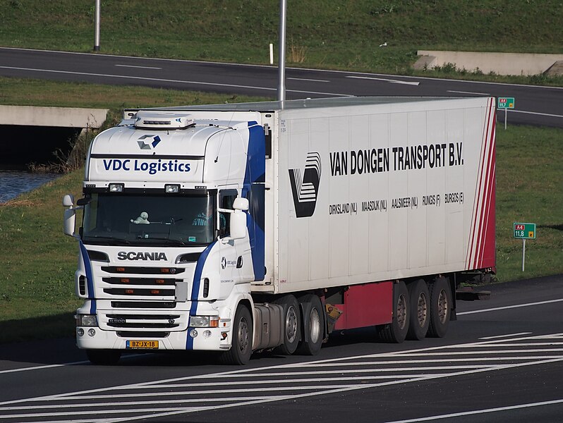 File:R500 Scania, VOX Logistics, Van Dongen Transport BV.JPG