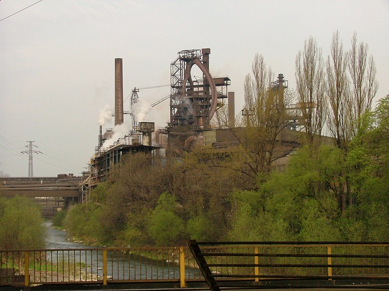 File:River - Trinecke zelezarny - panoramio.jpg