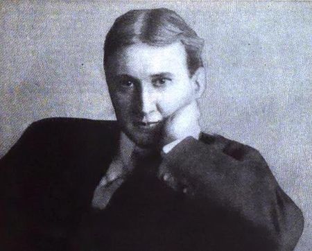 Robert Welch Herrick, 1910.jpg