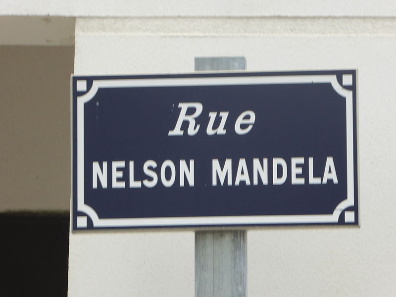 File:Rue Nelson Mandela, Pessac, July 2014 (01).JPG