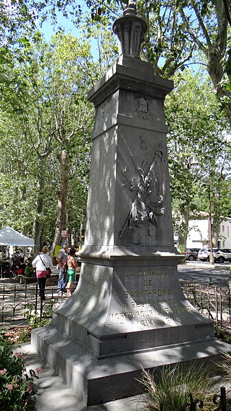 File:Saint-Pons-de-Thomières - Monument aux morts -01.jpg