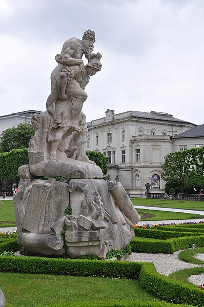 File:Salzburg Mirabellgarten 2013 16.jpg