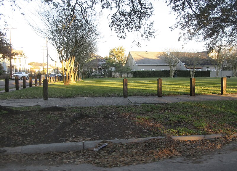 File:Samuel Square Napoleon at Loyola Avenue Uptown New Orleans.jpg