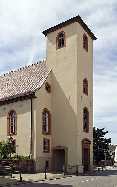 File:Sandhausen Alte Synagoge 20130602.jpg