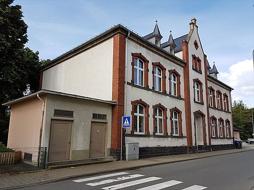 Schulhaus Bachstraße 22