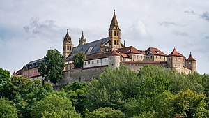 46. Platz: Roman Eisele mit Schwäbisch Hall: Ansicht der Comburg von Nordwesten vom Festplatz Steinbach